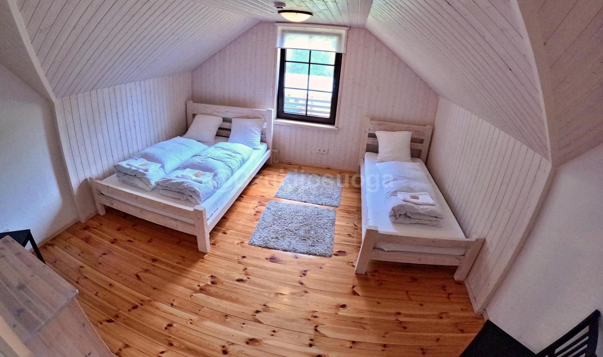Hostal Dzukijos Uoga Virsurodukis Exterior foto